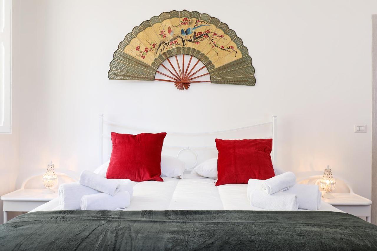 Cornelia - Charme Apartment Rzym Zewnętrze zdjęcie