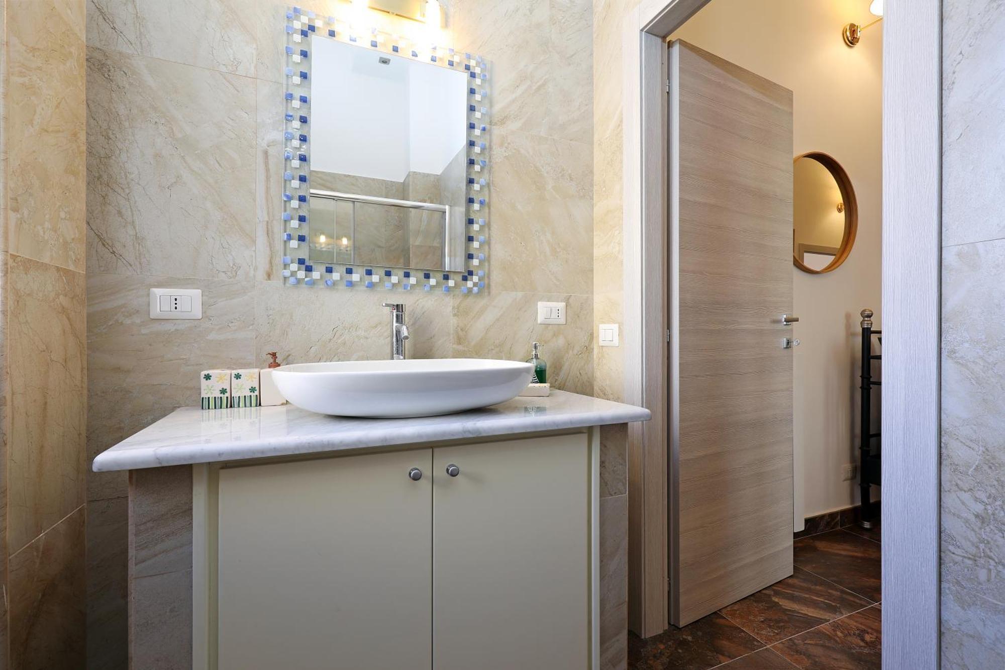 Cornelia - Charme Apartment Rzym Zewnętrze zdjęcie